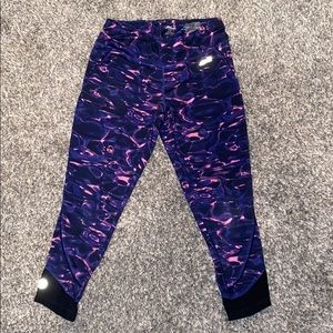 avia capri leggings